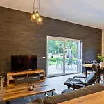 Apartment River I Wellness Oase Im Winter I Inkl Badefass I Kamin I Sauna Wendisch Rietz